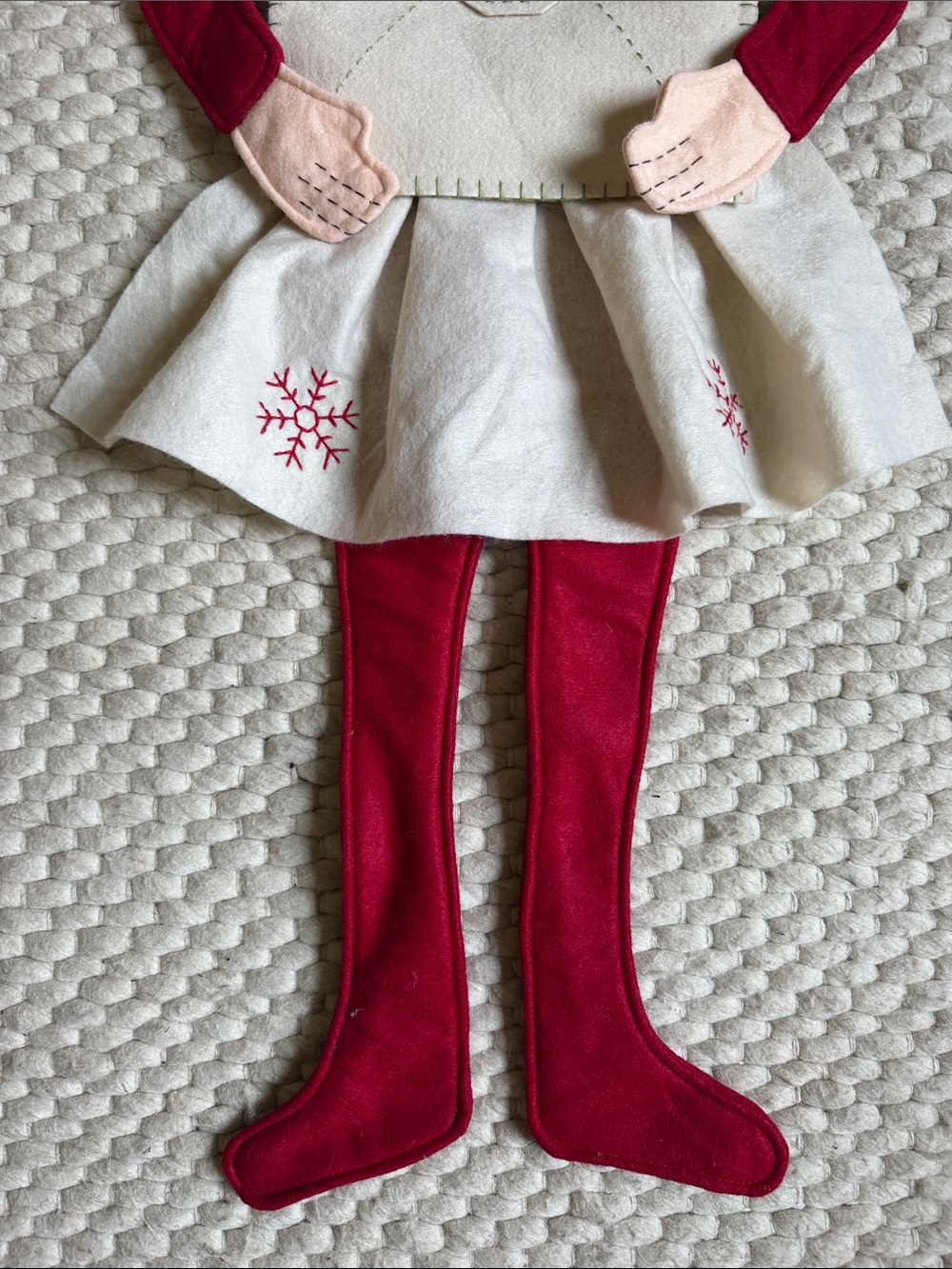Pottery Barn Kids Red and White Elf on Shelf Message Holder Hang Holiday Decor - Picture 5 of 5
